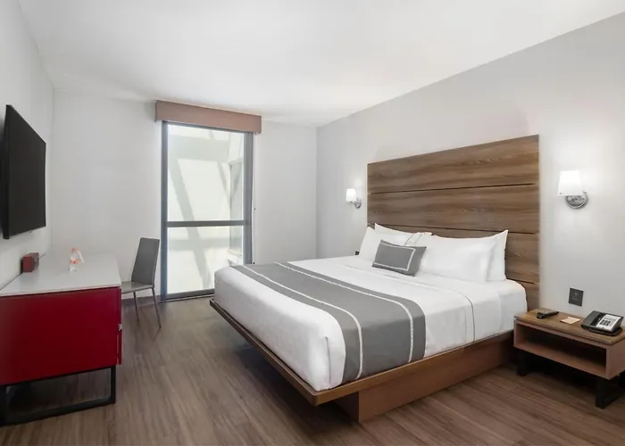 Express By Marriott Ciudad De Insurgentes Sur 3*