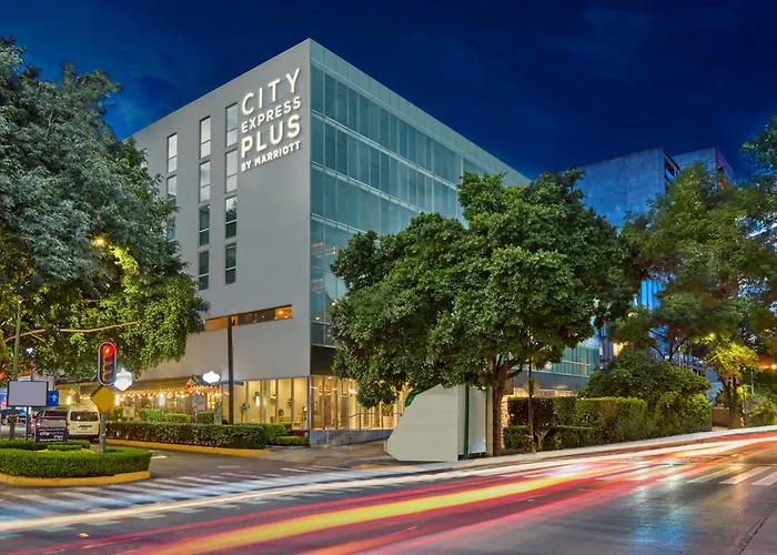 Express By Marriott Ciudad De Insurgentes Sur Hotel 3*