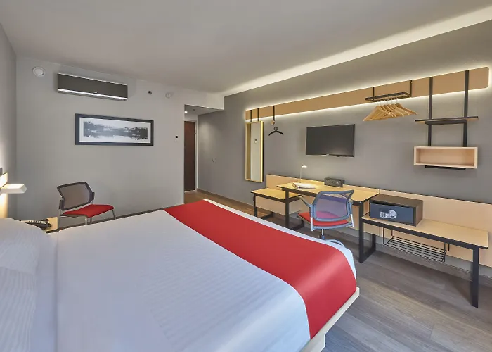 Hotel Express By Marriott Ciudad De Insurgentes Sur 3*