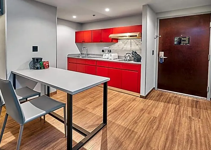 Hotel Express By Marriott Ciudad De Insurgentes Sur 3*