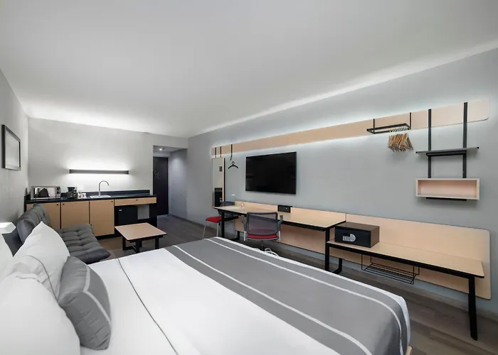 Express By Marriott Ciudad De Insurgentes Sur Hotel